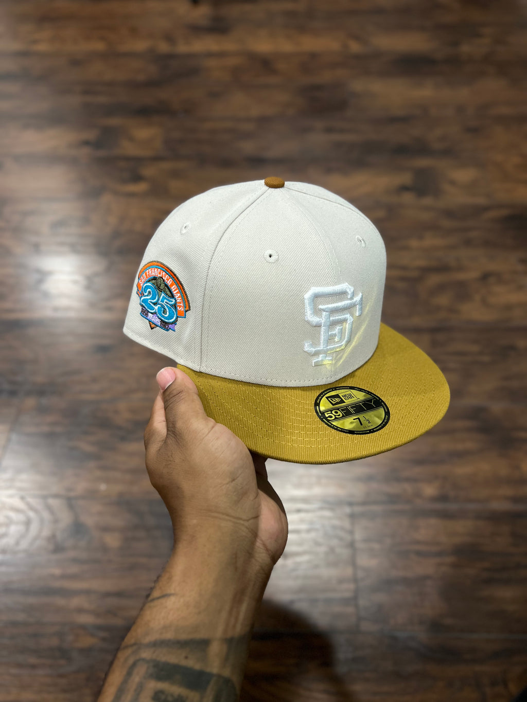 San Francisco Giant’s " SOA " NEW ERA FITTED CAP